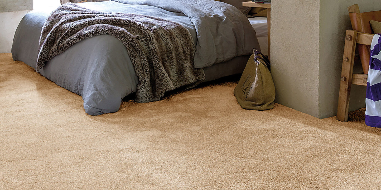Sirius Blanched White - 70oz Invictus Carpet