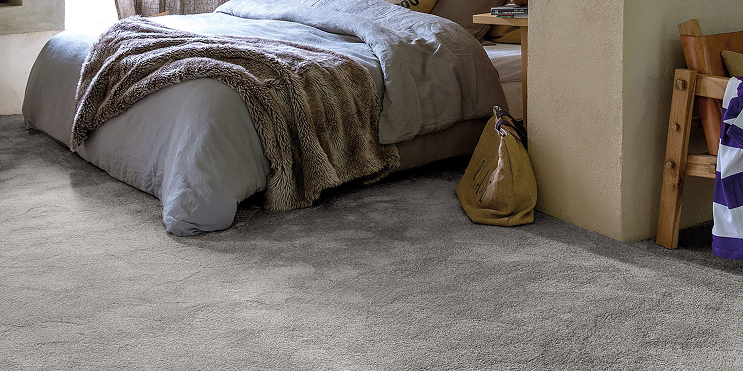 Sirius Grey Plank - 70oz Invictus Carpet