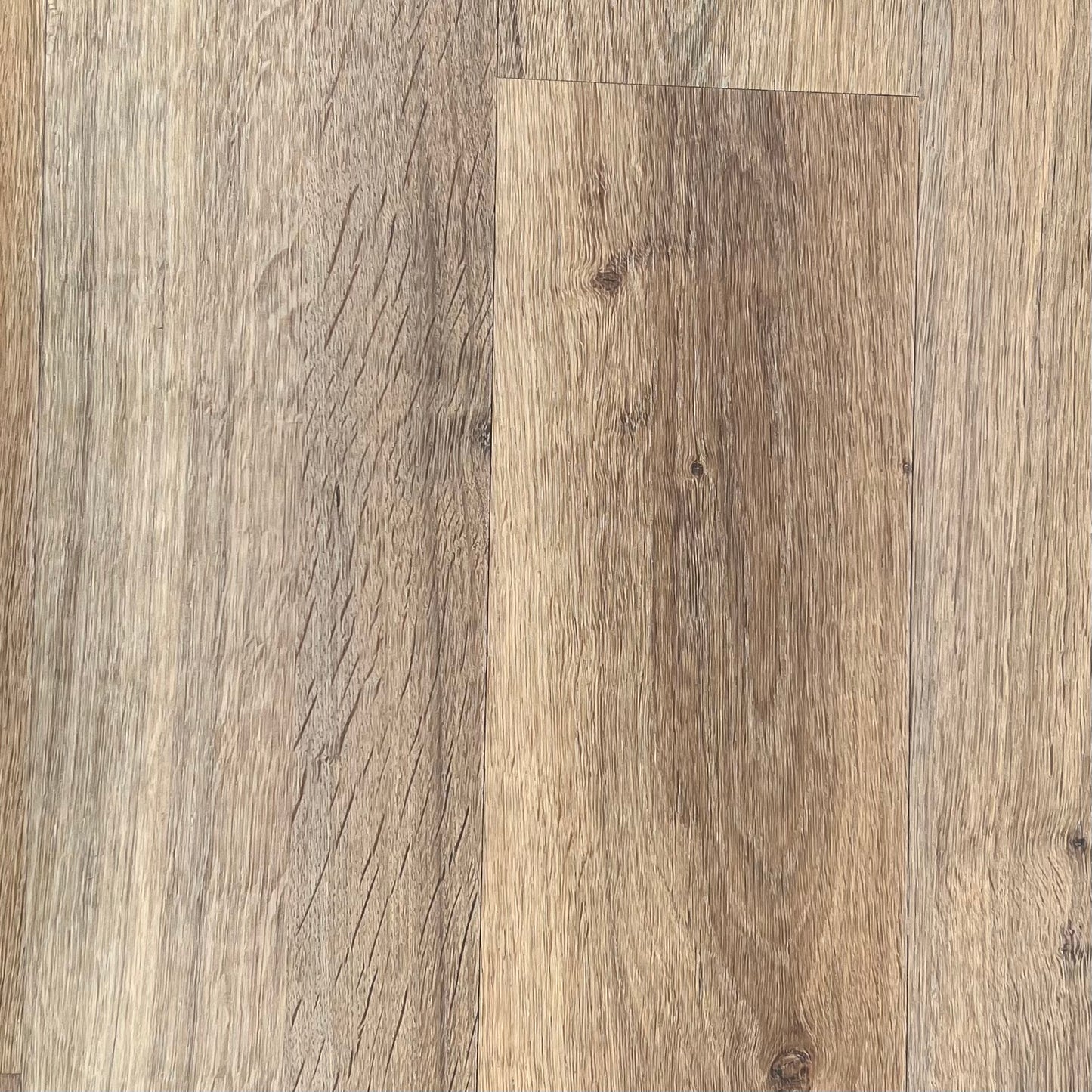 Invictus plank highland Oak Roasted 5mm £37.10 per sq mt